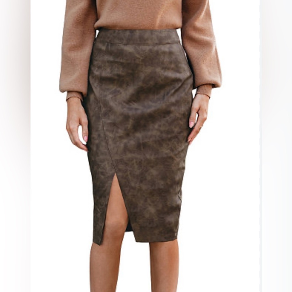 C7- Cupshe Elegant Brown Women's Skirt w/slit NEW NWT